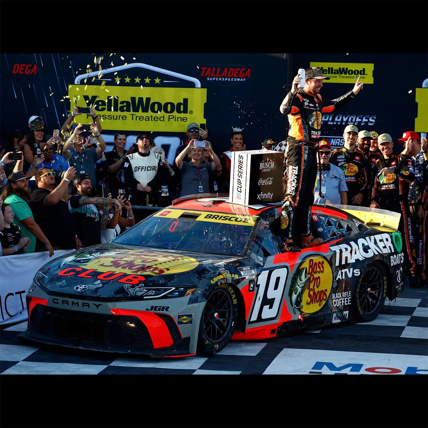 Chase Briscoe ELITE Talladega Race Win 1:24 2025 Diecast Car Preorder - Currently Projected June - Image 2