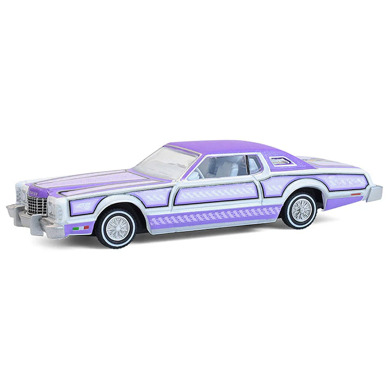 Greenlight 1:64 1973 Ford Thunderbird Lowrider – Michael Heralda Special Edition (Hobby Exclusive) - Image 2