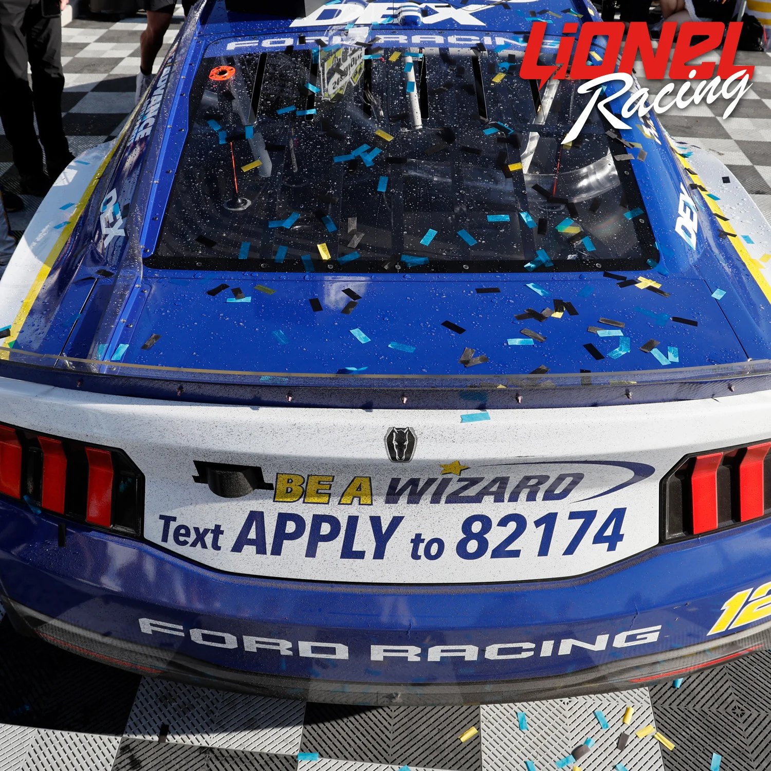 Ryan Blaney Phoenix Race Win 1:24 Standard 2026 Diecast Car Preorder - Currently Projected October - Image 6