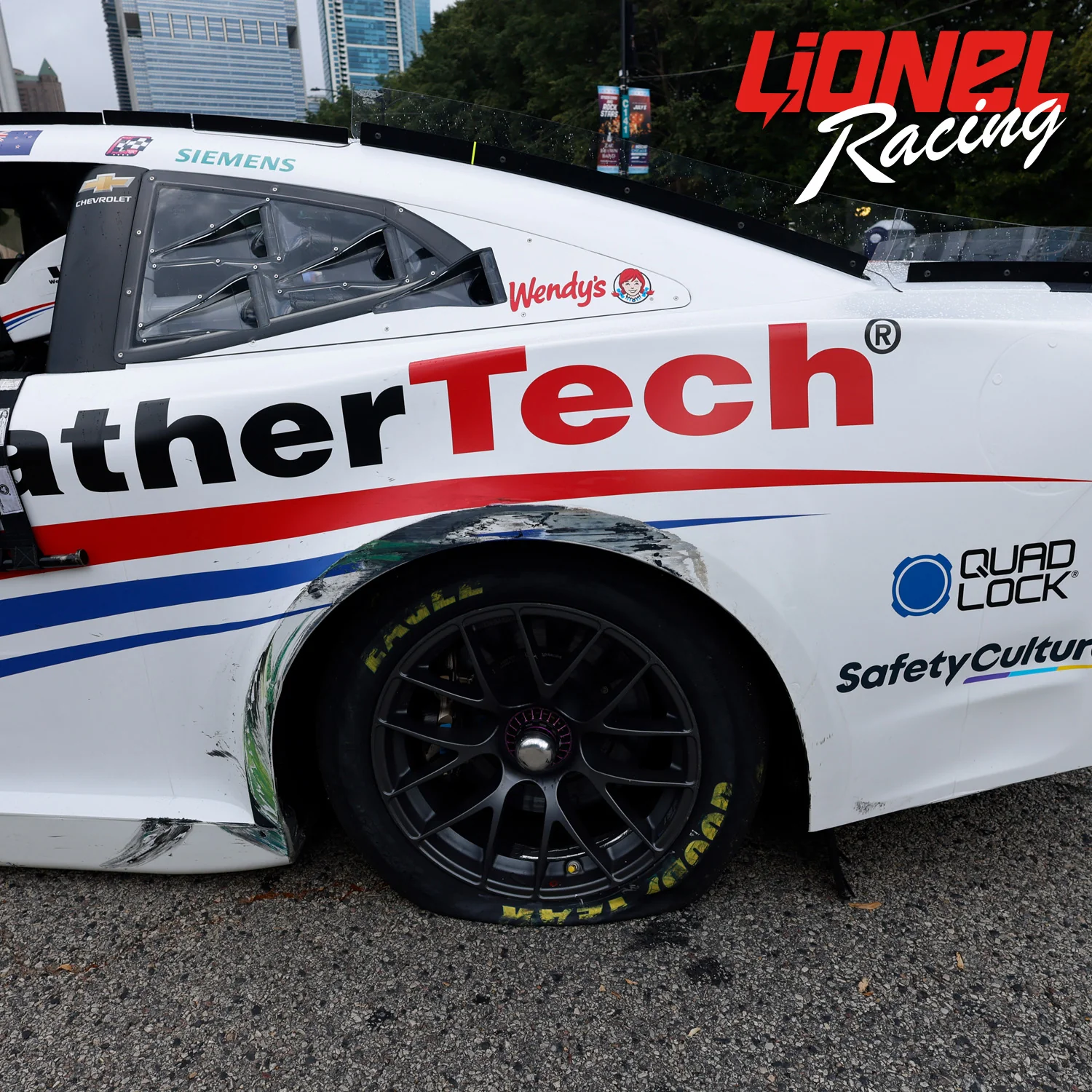 Shane van Gisbergen Chicago Street Course Race Win 1:24 Standard 2025 Diecast Car Preorder - Currently Projected May - Image 6